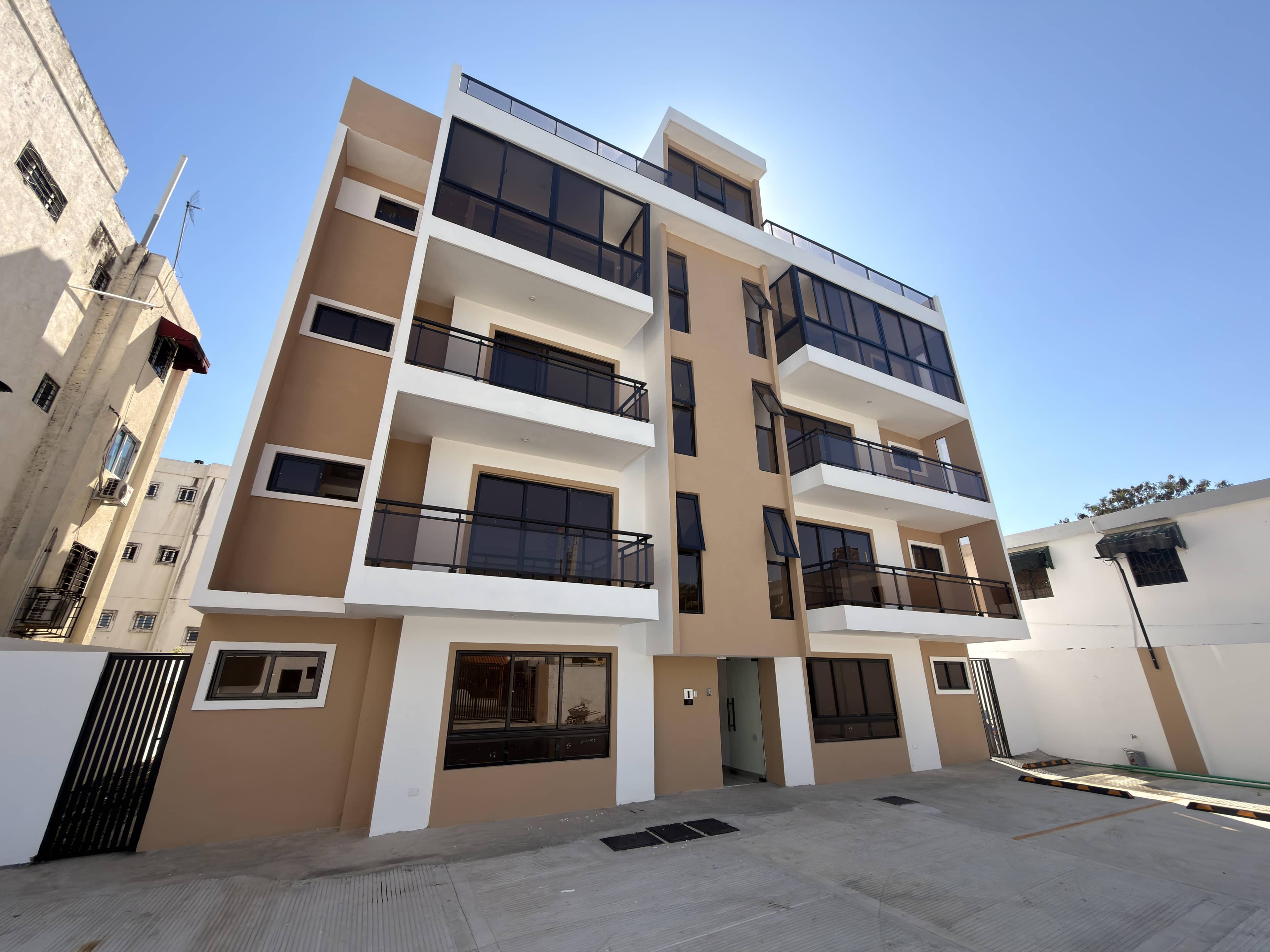 Propiedad en Santo Domingo - 1122 Real Estate